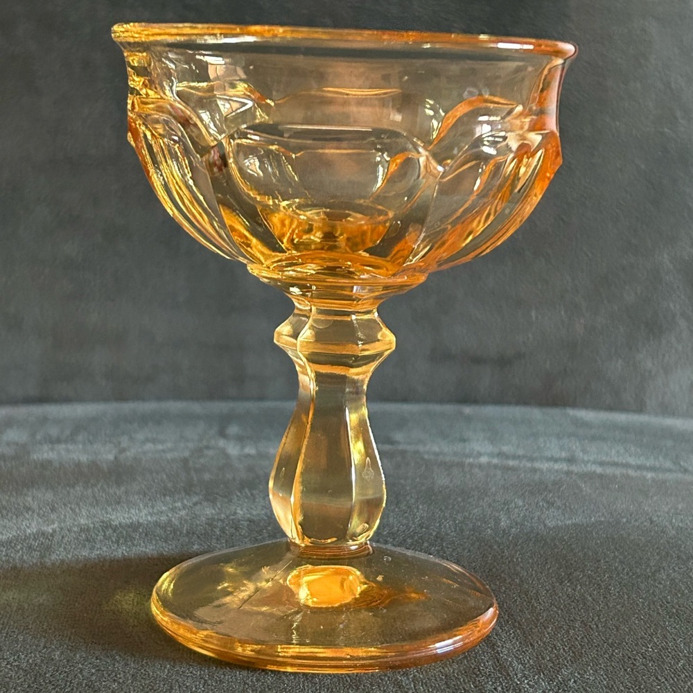 HUGE BUNDLE SALE! 1977 OLD WILLIAMSBURG IMPERIAL CHAMPAGNE/SHERBET GLASS
 4 3/4”
